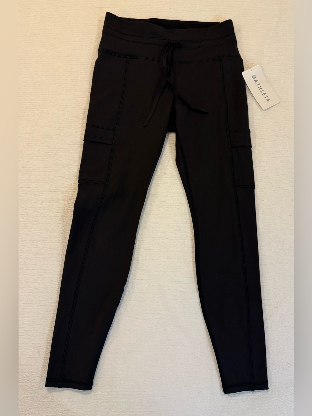 Athleta Rainier Cargo Tight Legging NWT Black Size M Cargo Pockets